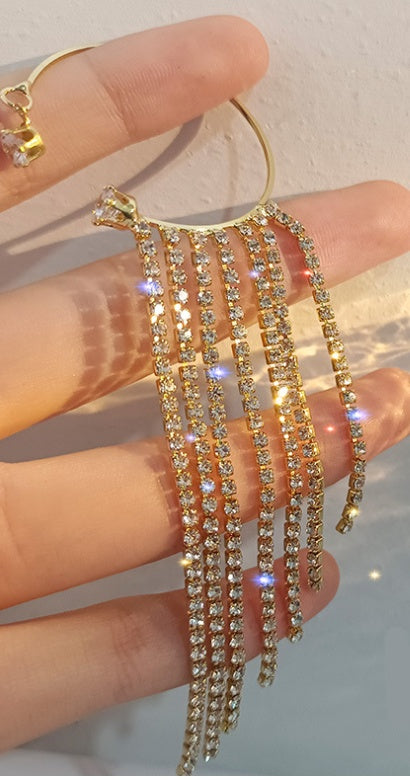 Tassel Elegance Drops